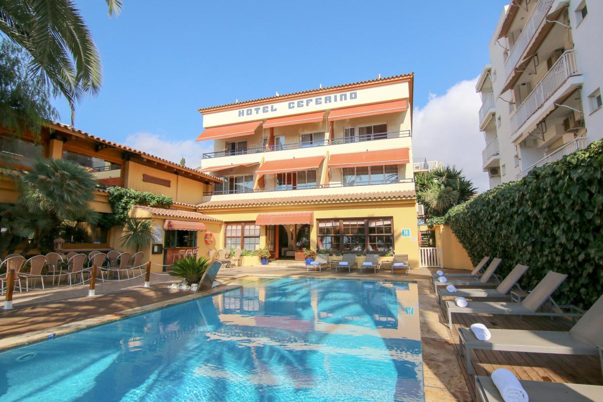 Hotel Restaurant Ceferino Vilanova i la Geltrú Exterior foto